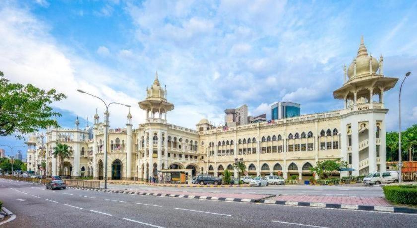 Hotel Lolex Kuchai Lama Куала Лумпур Екстериор снимка
