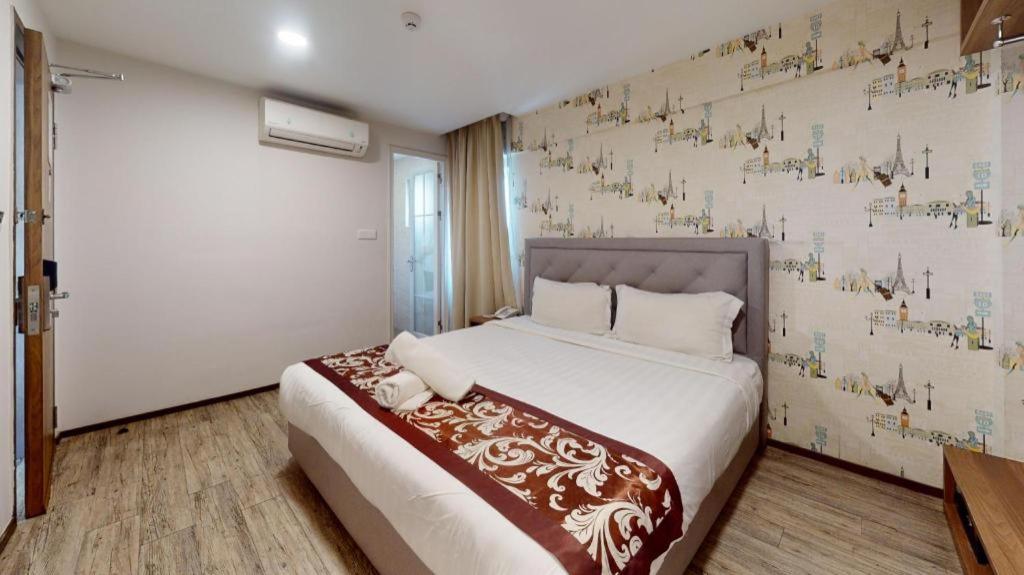 Hotel Lolex Kuchai Lama Куала Лумпур Екстериор снимка