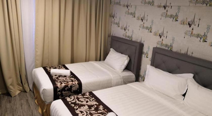 Hotel Lolex Kuchai Lama Куала Лумпур Екстериор снимка